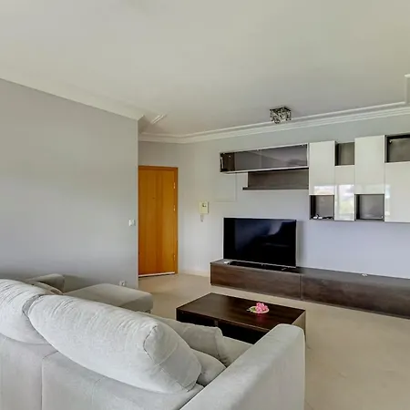 2-bed Vialonga Vista Lejlighed Lisboa