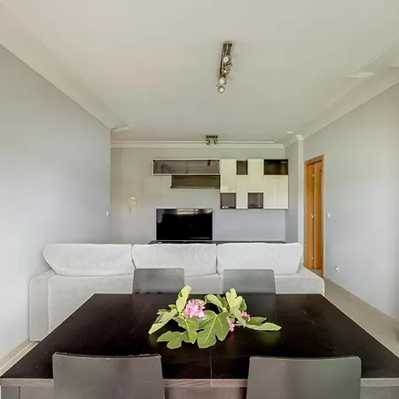 2-bed Vialonga Vista Lejlighed Lisboa