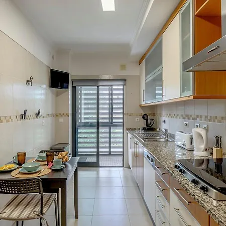 2-bed Vialonga Vista Lejlighed *