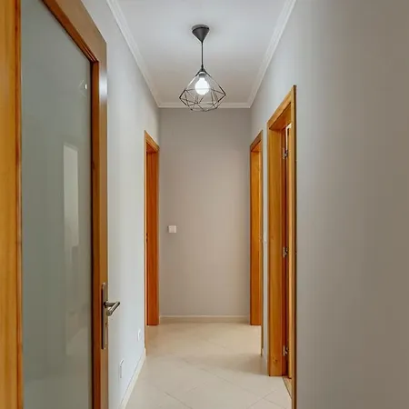 2-bed Vialonga Vista * Lisboa